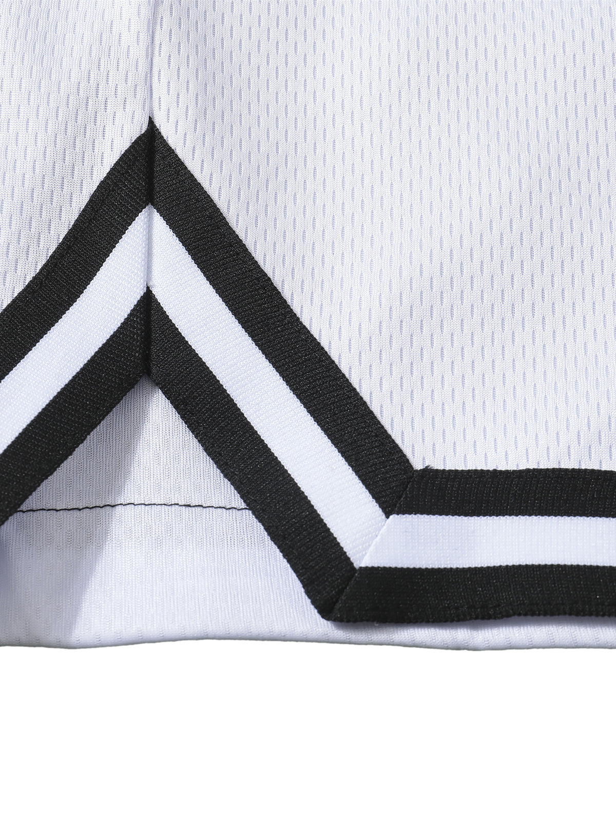 Classic Stripe Trim Basketball Shorts